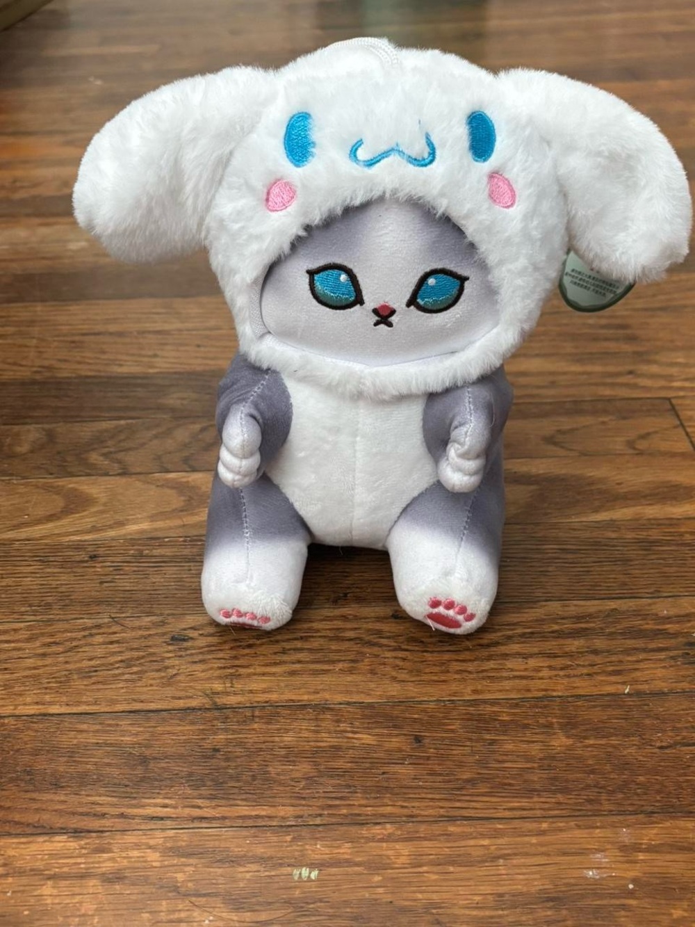 mofusand cinnamoroll plush
